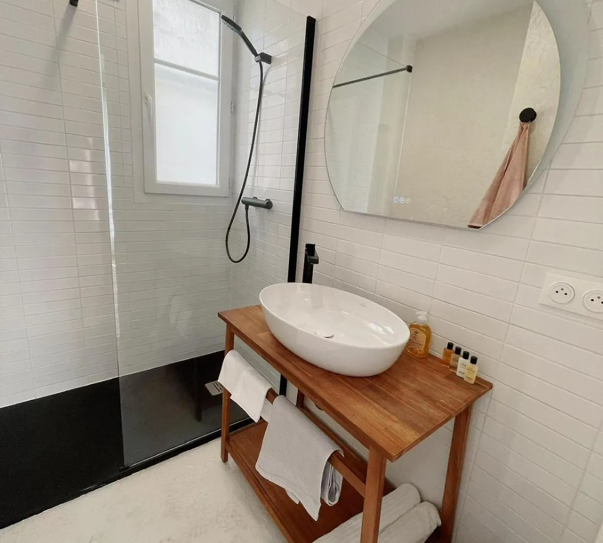 Exclusive Flat By Luxuio - Nearby Eiffel Tower Apartment Paris 0*,  France